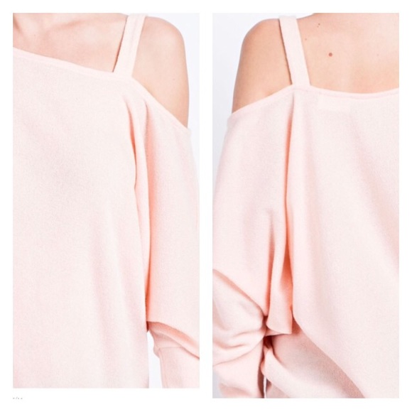 DOLMAN SLEEVE TOP ASYMMETRIC HEM. - Picture 3 of 3